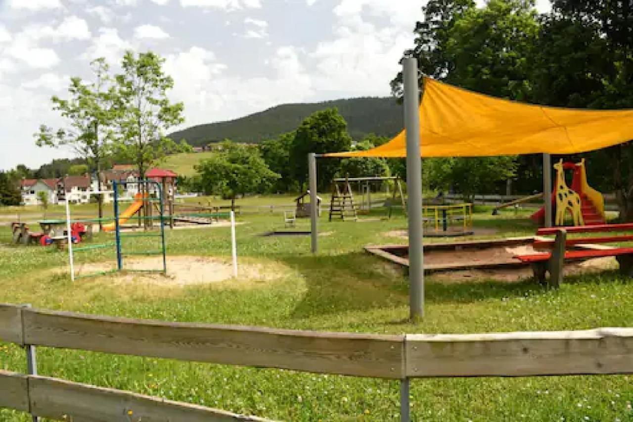 Ferienwohnung, Sauna & Gaestekarte Gratis Im Schwarzwald Байерсброн Екстериор снимка