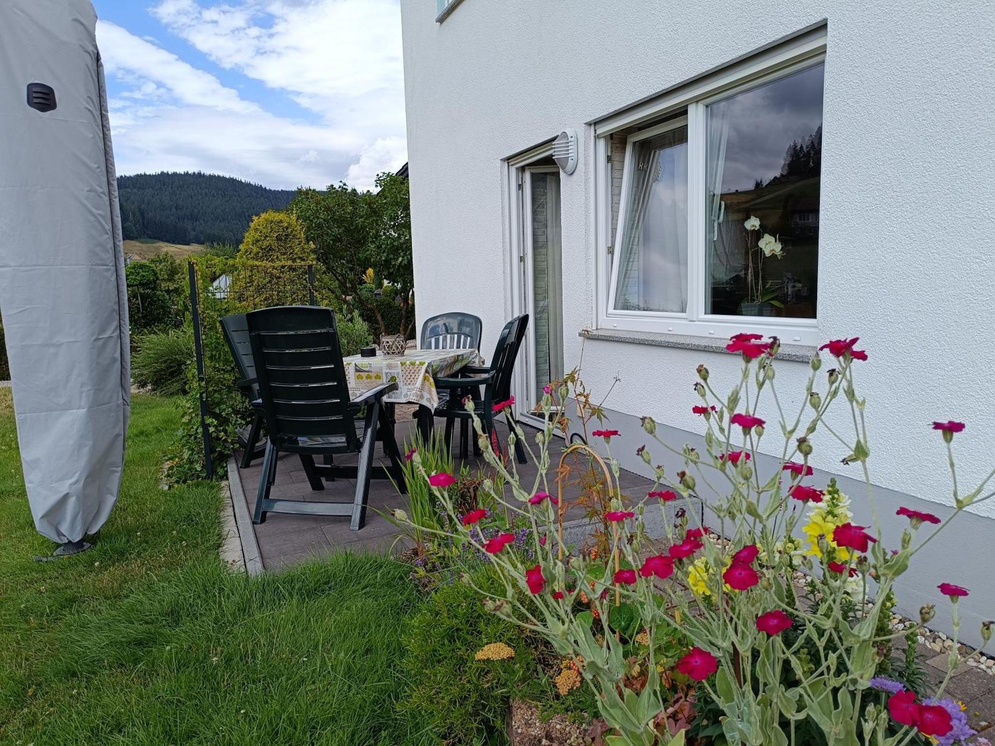 Ferienwohnung, Sauna & Gaestekarte Gratis Im Schwarzwald Байерсброн Екстериор снимка